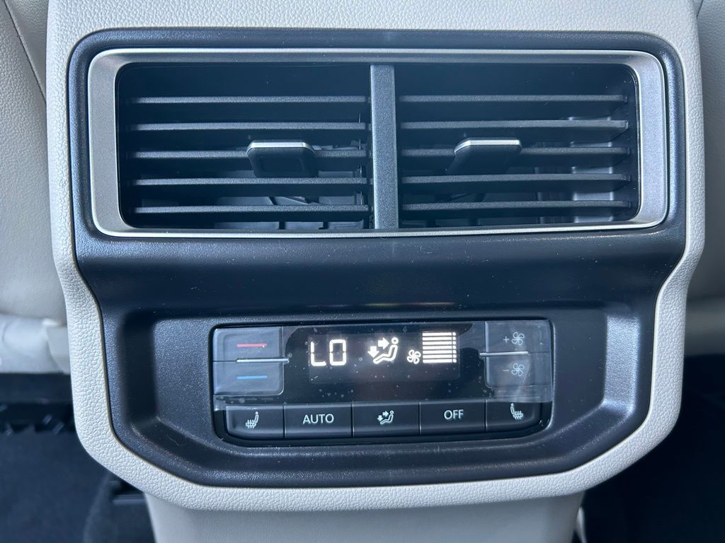 2026 Volkswagen Atlas 2.0T SEL Premium R-Line Tampa FL