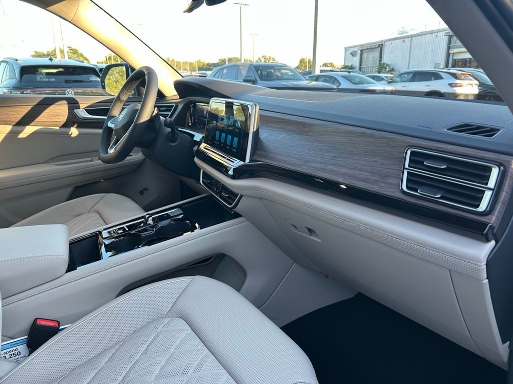 2026 Volkswagen Atlas 2.0T SEL Premium R-Line Tampa FL