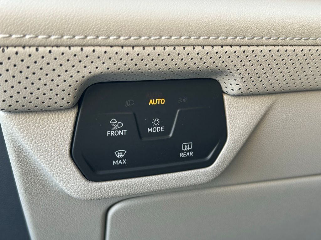 2026 Volkswagen Atlas 2.0T SEL Premium R-Line Tampa FL