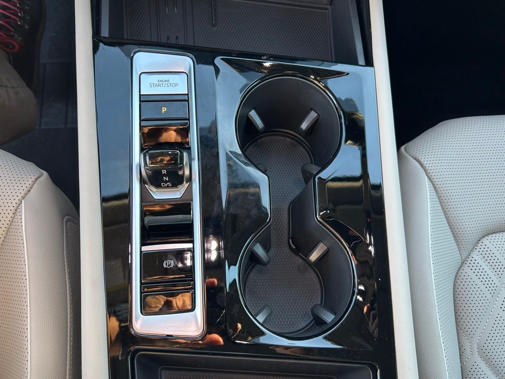 2026 Volkswagen Atlas 2.0T SEL Premium R-Line Tampa FL