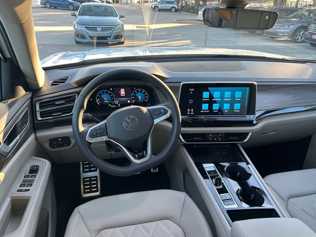 2026 Volkswagen Atlas 2.0T SEL Premium R-Line Tampa FL