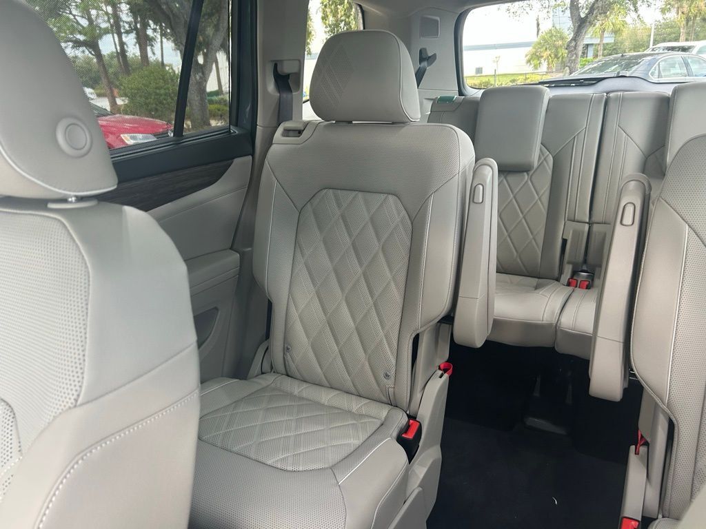 2026 Volkswagen Atlas 2.0T SEL Premium R-Line Tampa FL