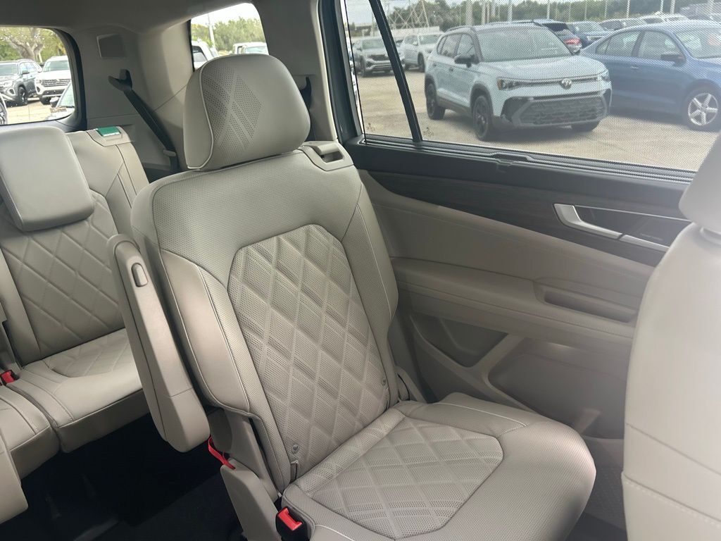 2026 Volkswagen Atlas 2.0T SEL Premium R-Line Tampa FL