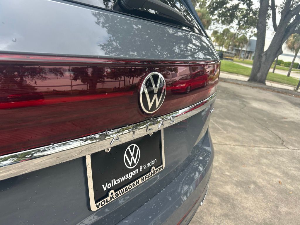 2026 Volkswagen Atlas 2.0T SEL Premium R-Line Tampa FL