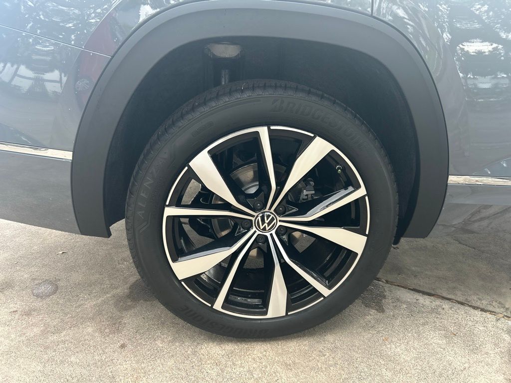 2026 Volkswagen Atlas 2.0T SEL Premium R-Line Tampa FL