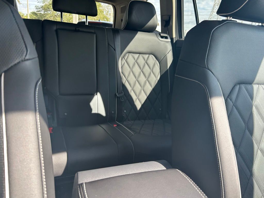 2026 Volkswagen Atlas 2.0T SEL Premium R-Line Tampa FL