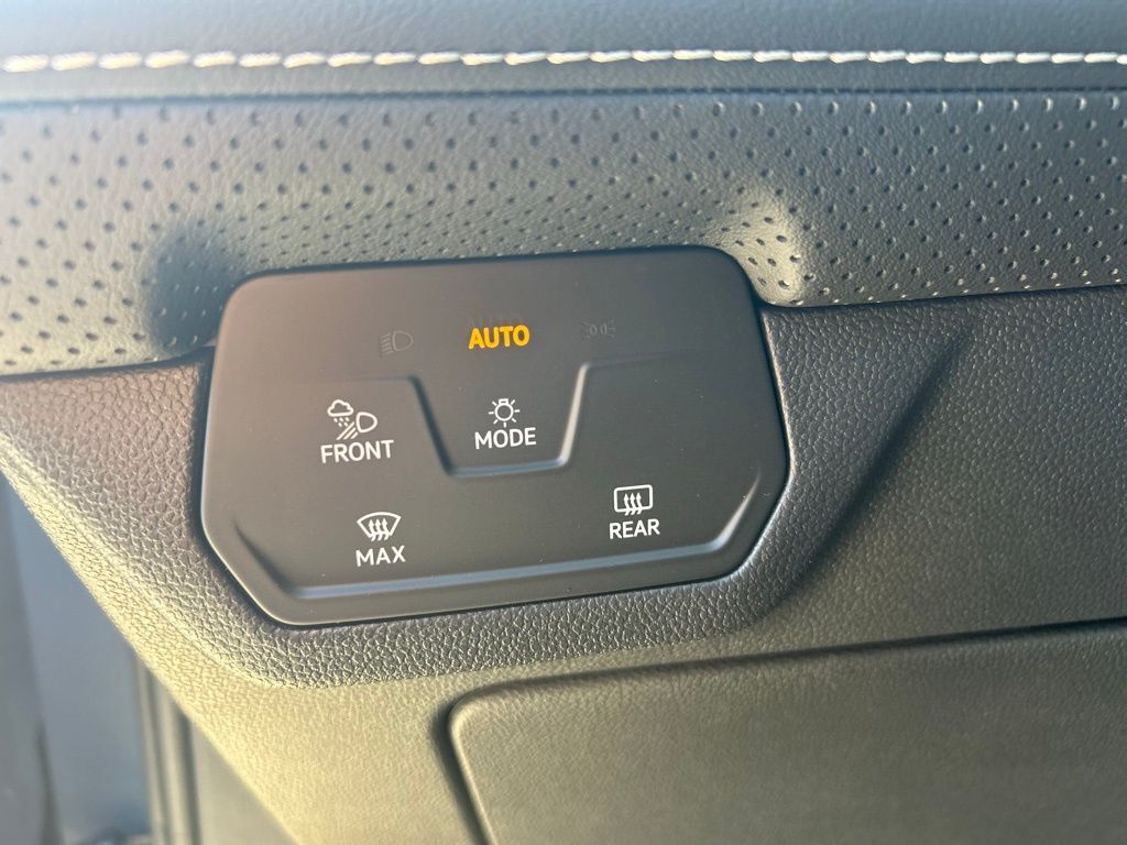 2026 Volkswagen Atlas 2.0T SEL Premium R-Line Tampa FL