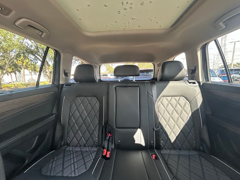 2026 Volkswagen Atlas 2.0T SEL Premium R-Line Tampa FL