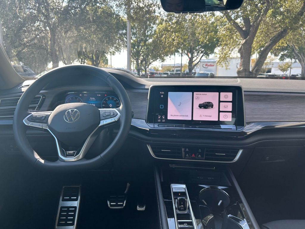 2026 Volkswagen Atlas 2.0T SEL Premium R-Line Tampa FL