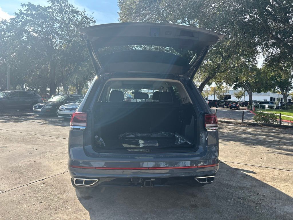 2026 Volkswagen Atlas 2.0T SEL Premium R-Line Tampa FL