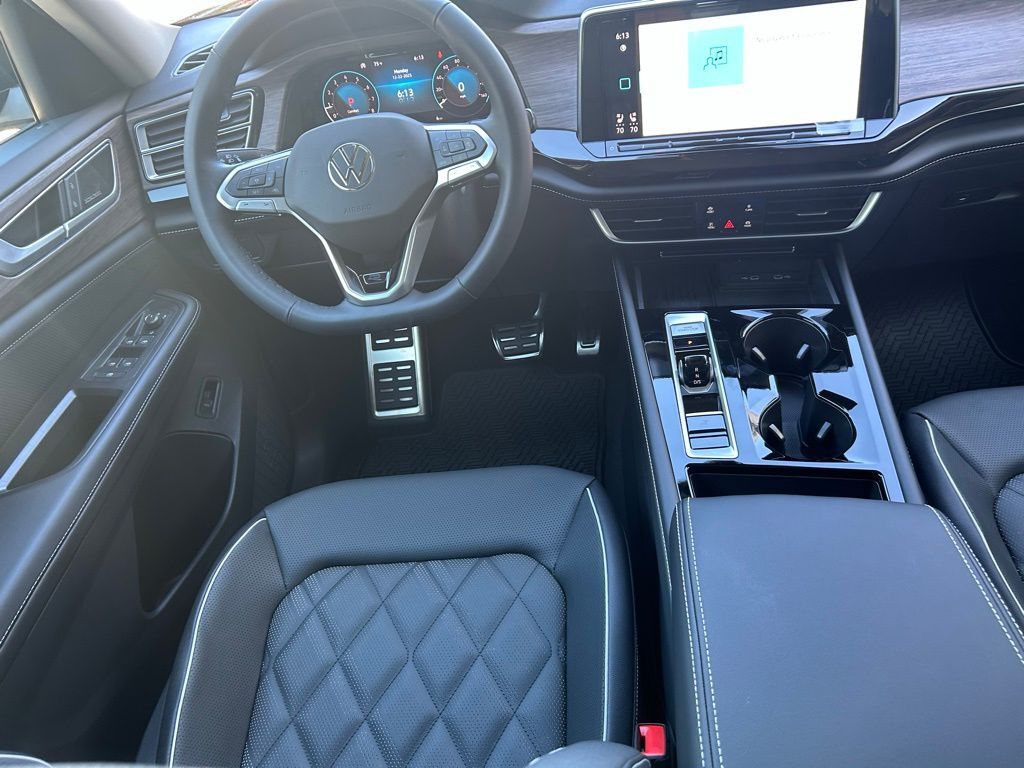 2026 Volkswagen Atlas 2.0T SEL Premium R-Line Tampa FL