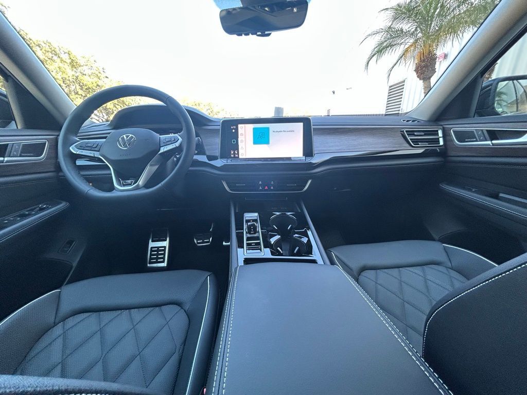 2026 Volkswagen Atlas 2.0T SEL Premium R-Line Tampa FL