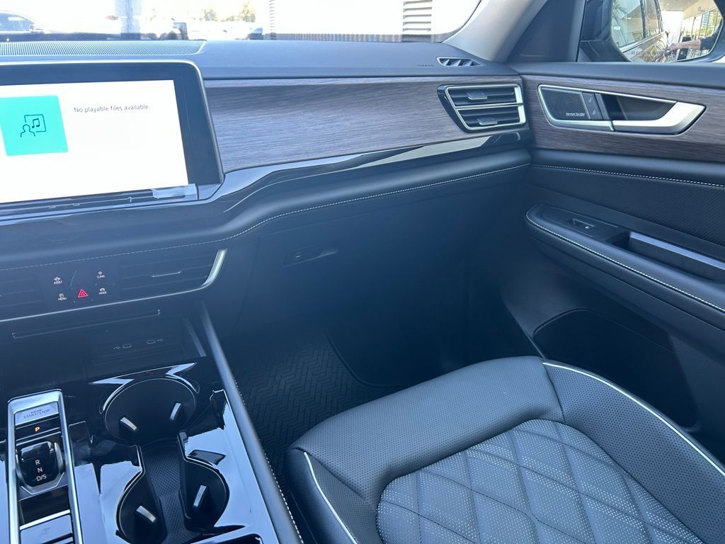 2026 Volkswagen Atlas 2.0T SEL Premium R-Line Tampa FL