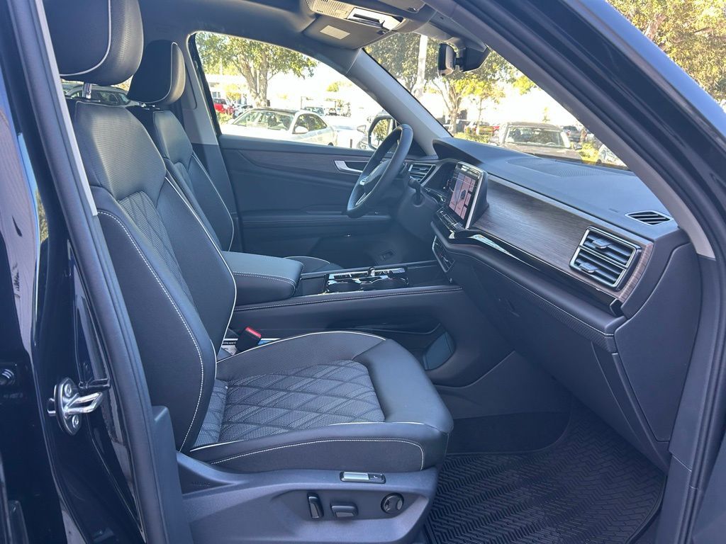 2026 Volkswagen Atlas 2.0T SEL Premium R-Line Tampa FL