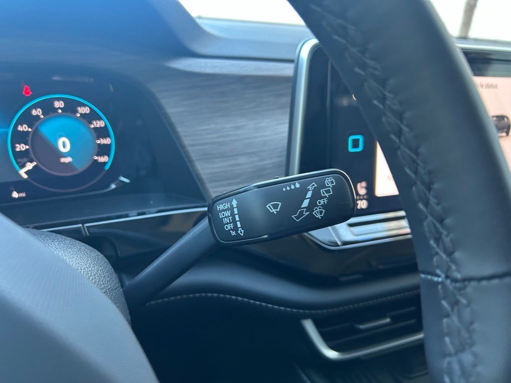 2026 Volkswagen Atlas 2.0T SEL Premium R-Line Tampa FL