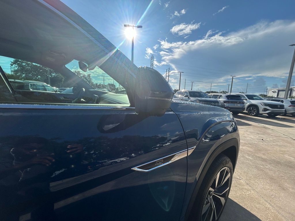 2026 Volkswagen Atlas 2.0T SEL Premium R-Line Tampa FL