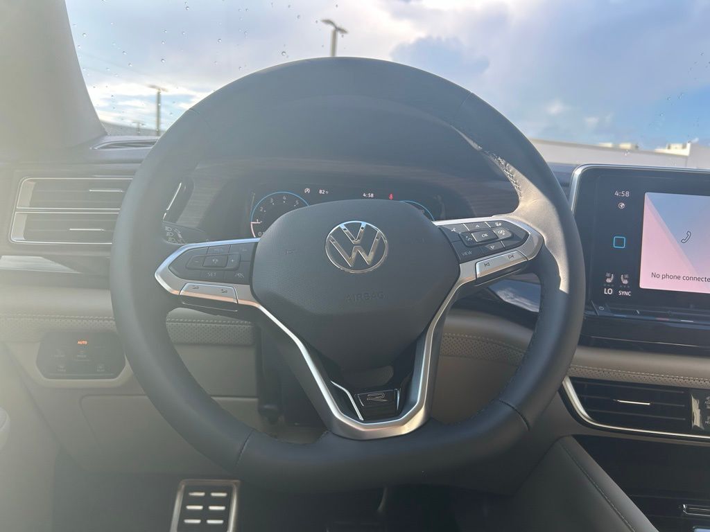 2026 Volkswagen Atlas 2.0T SEL Premium R-Line Tampa FL