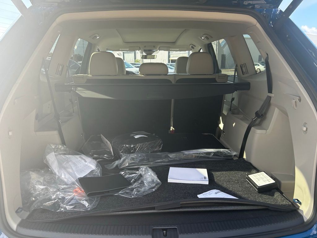 2026 Volkswagen Atlas 2.0T SEL Premium R-Line Tampa FL