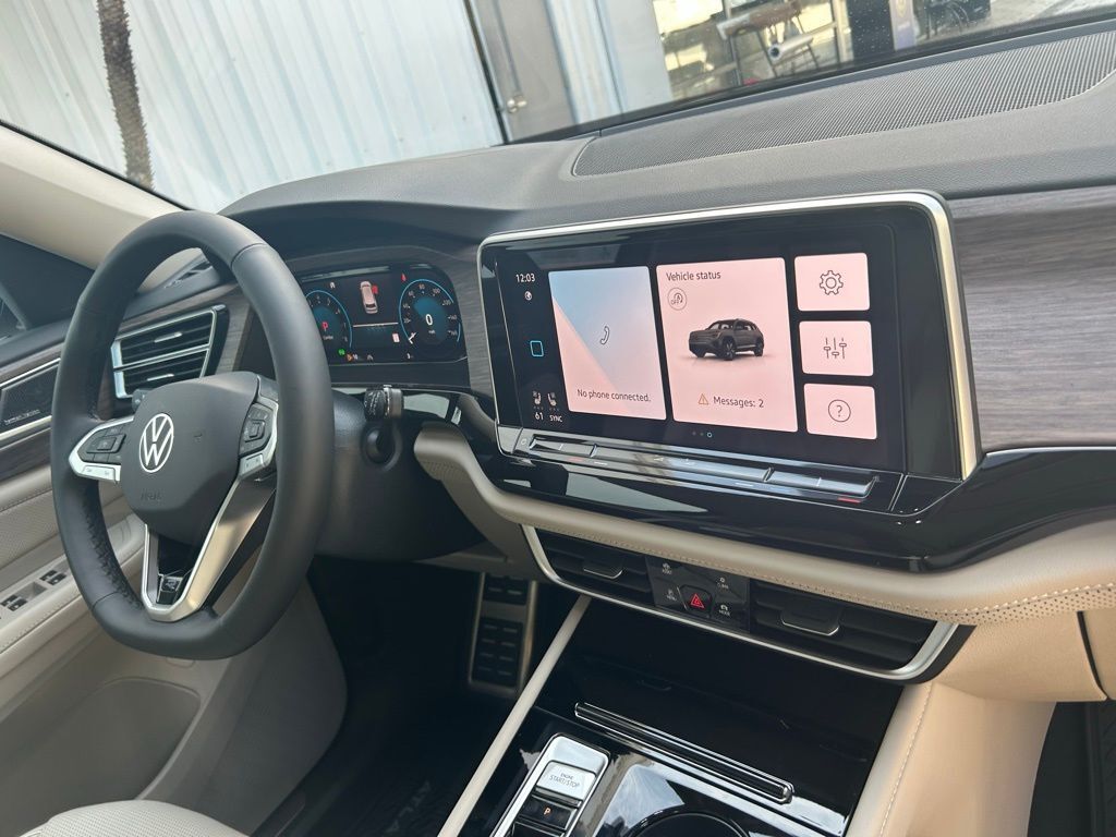 2026 Volkswagen Atlas 2.0T SEL Premium R-Line Tampa FL