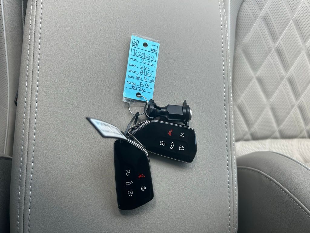 2026 Volkswagen Atlas 2.0T SEL Premium R-Line Tampa FL