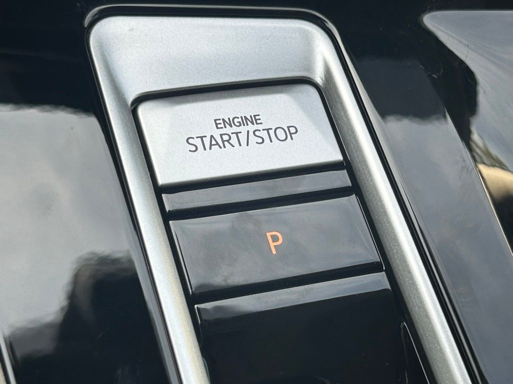 2026 Volkswagen Atlas 2.0T SEL Premium R-Line Tampa FL