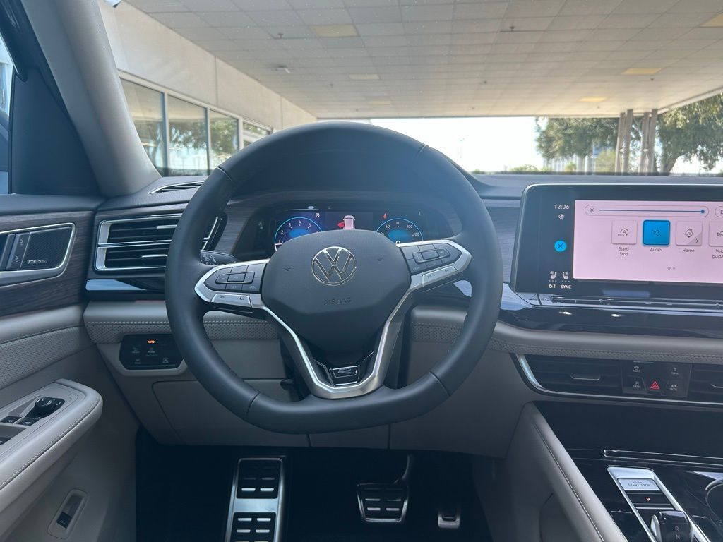 2026 Volkswagen Atlas 2.0T SEL Premium R-Line Tampa FL