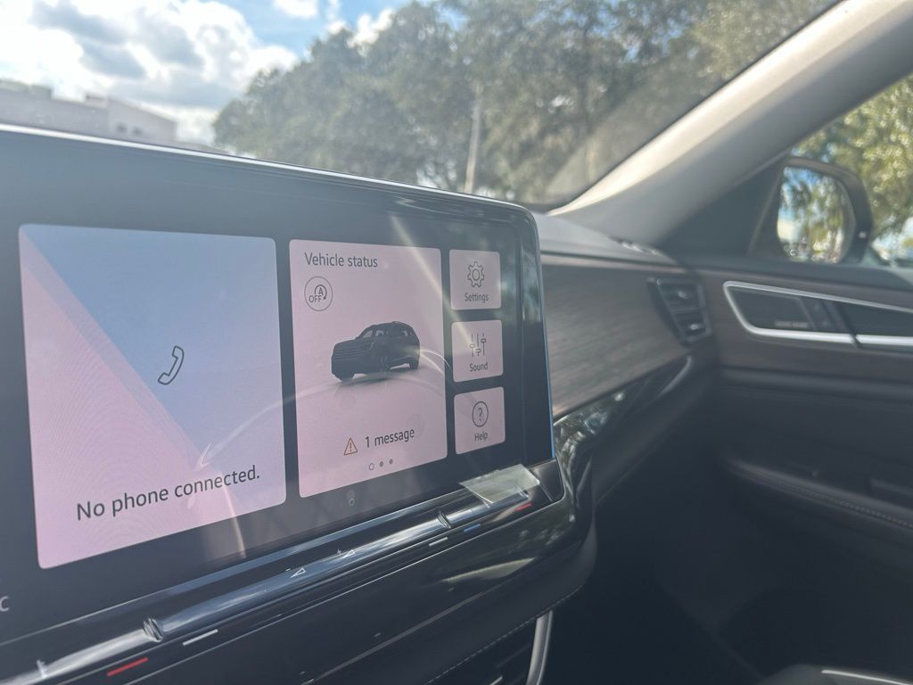 2026 Volkswagen Atlas 2.0T SEL Premium R-Line Tampa FL