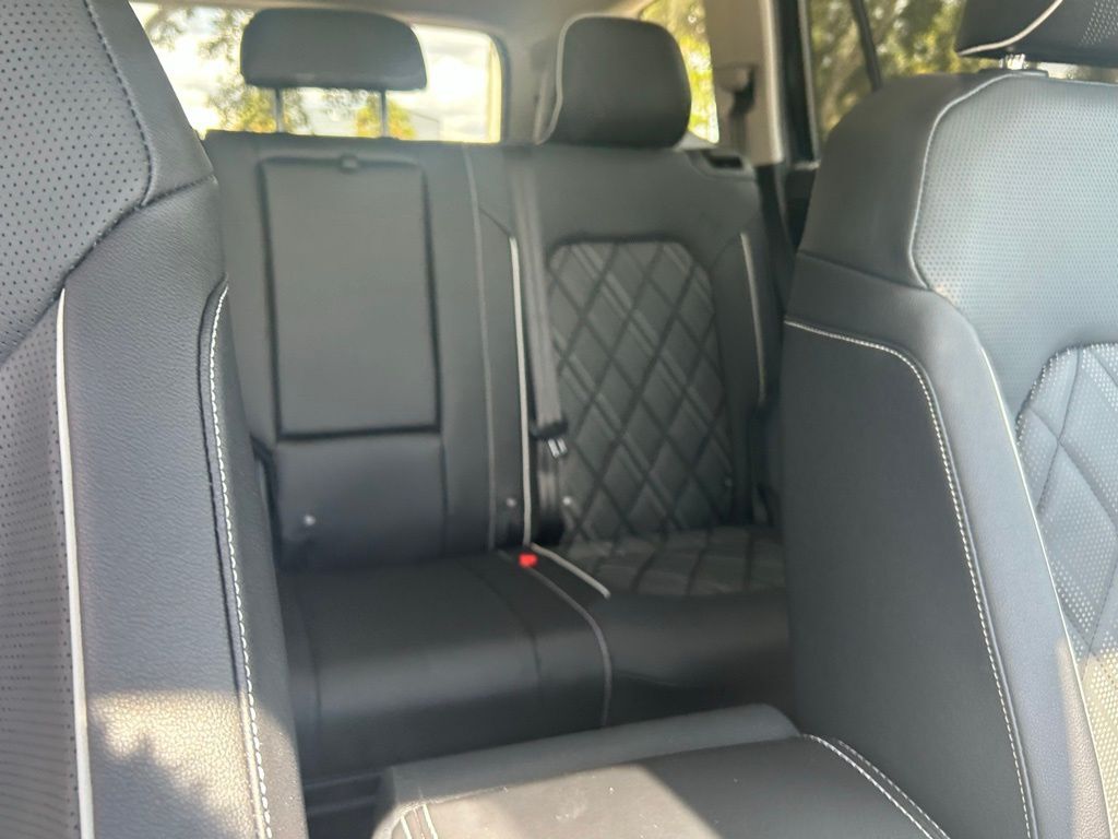 2026 Volkswagen Atlas 2.0T SEL Premium R-Line Tampa FL