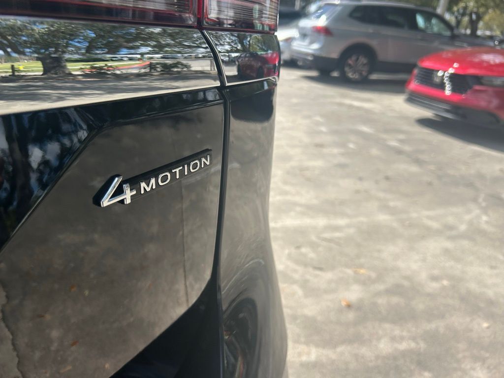 2026 Volkswagen Atlas 2.0T SEL Premium R-Line Tampa FL