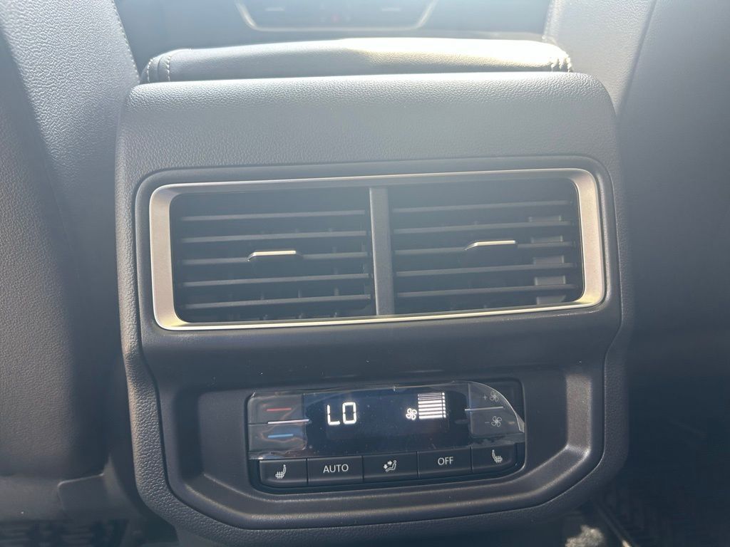 2026 Volkswagen Atlas 2.0T SEL Premium R-Line Tampa FL