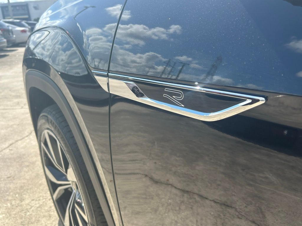 2026 Volkswagen Atlas 2.0T SEL Premium R-Line Tampa FL