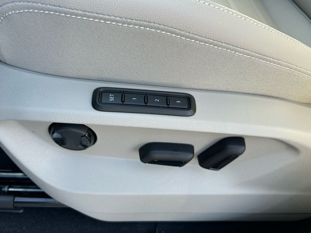 2026 Volkswagen Atlas 2.0T SEL Tampa FL