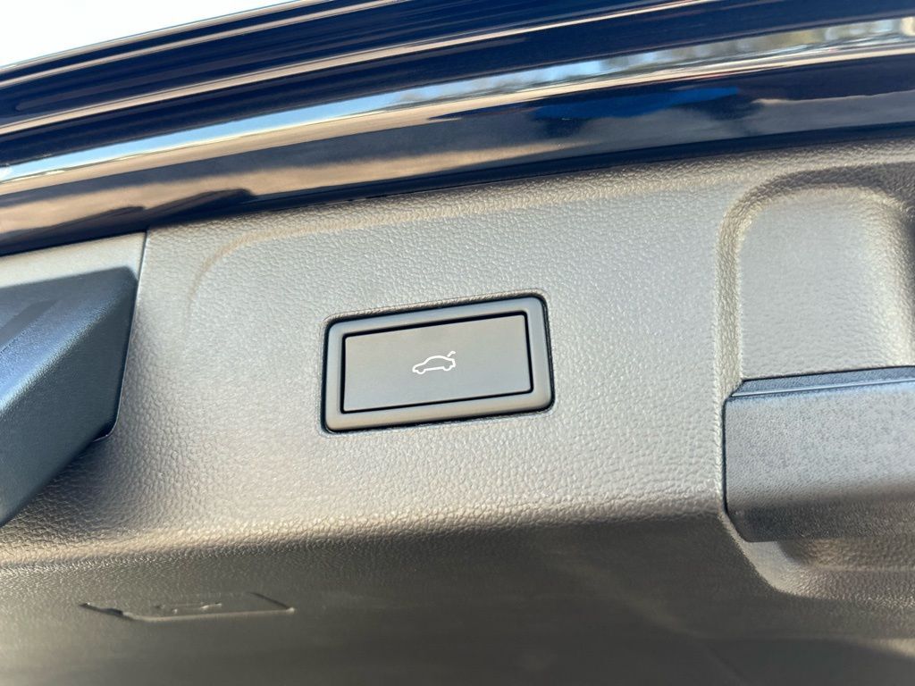 2026 Volkswagen Atlas 2.0T SEL Tampa FL