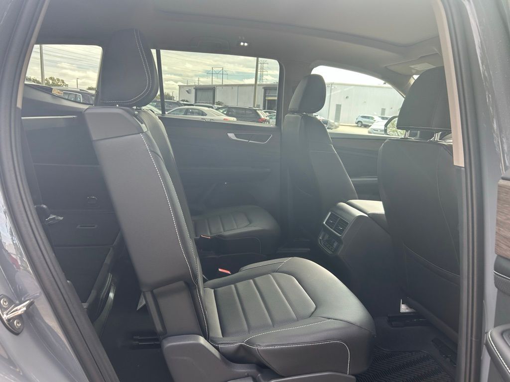 2026 Volkswagen Atlas 2.0T SEL Tampa FL