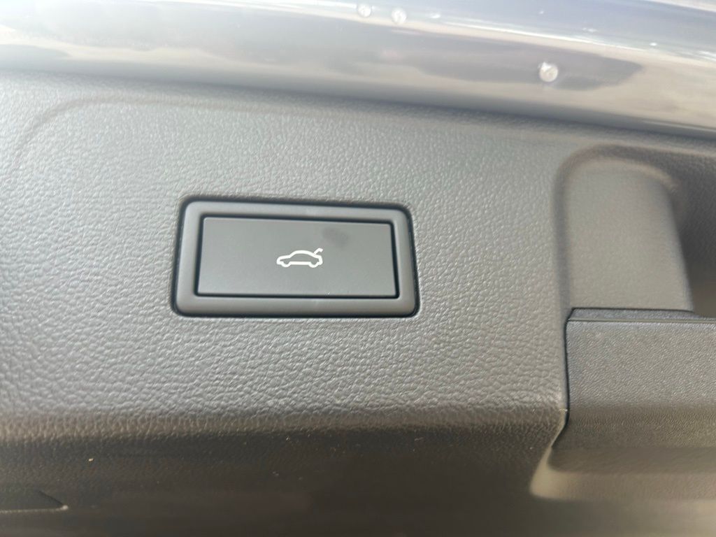 2026 Volkswagen Atlas 2.0T SEL Tampa FL