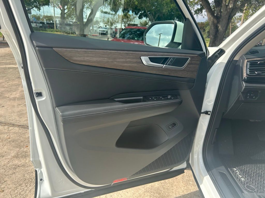 2026 Volkswagen Atlas 2.0T SEL Tampa FL