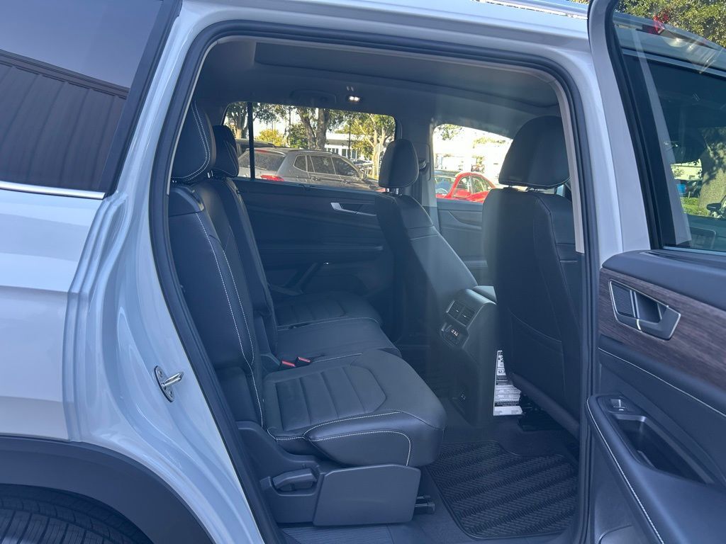 2026 Volkswagen Atlas 2.0T SEL Tampa FL