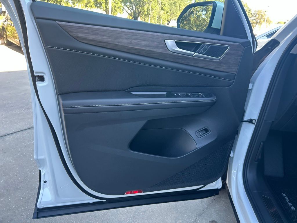 2026 Volkswagen Atlas 2.0T SEL Tampa FL