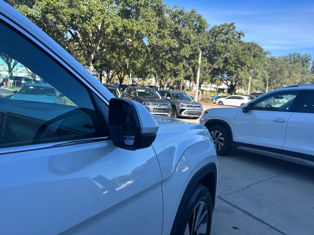 2026 Volkswagen Atlas 2.0T SEL Tampa FL