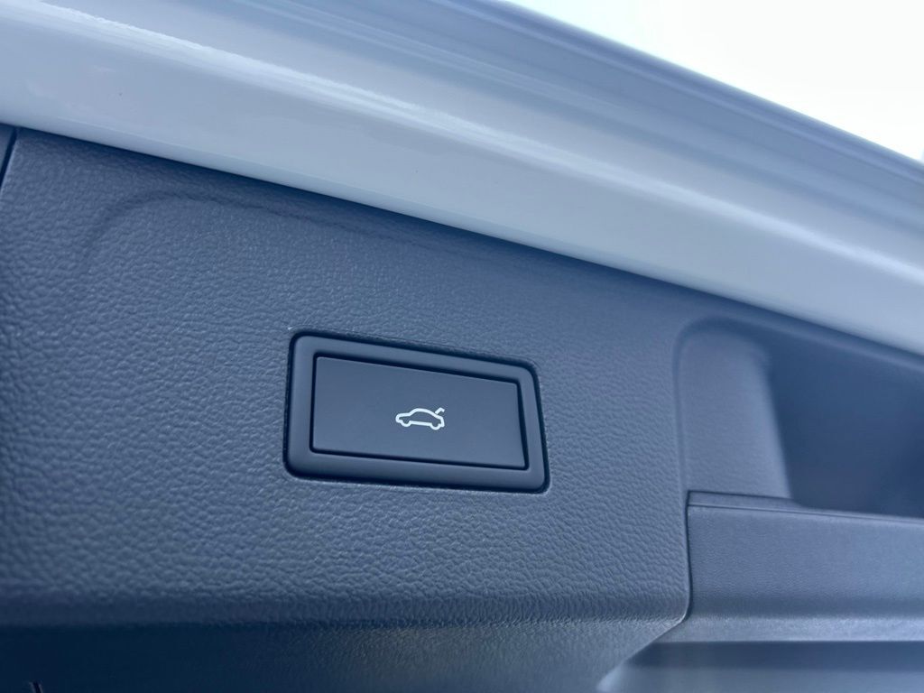 2026 Volkswagen Atlas 2.0T SEL Tampa FL