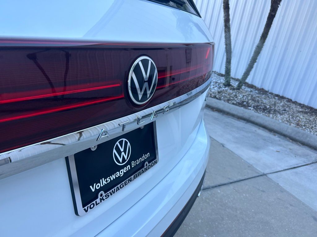 2026 Volkswagen Atlas 2.0T SEL Tampa FL