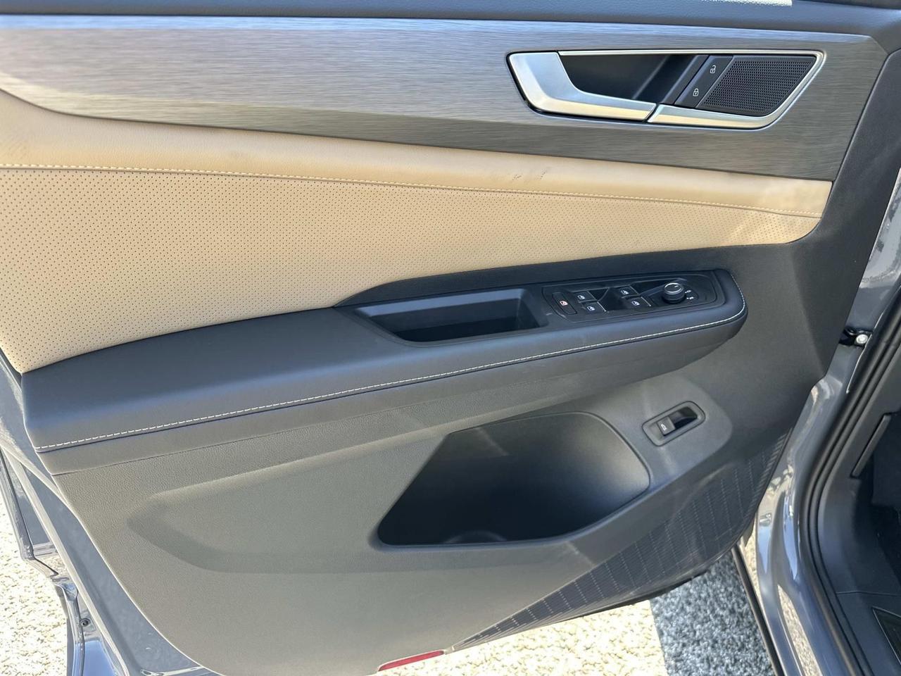 2026 Volkswagen Atlas Cross Sport 2.0T SE w/Technology Woodbridge VA