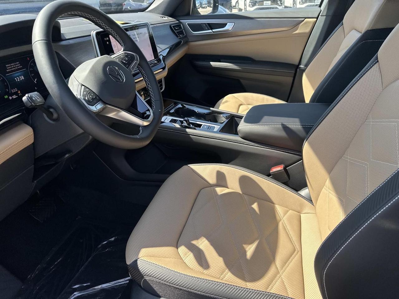 2026 Volkswagen Atlas Cross Sport 2.0T SE w/Technology Woodbridge VA