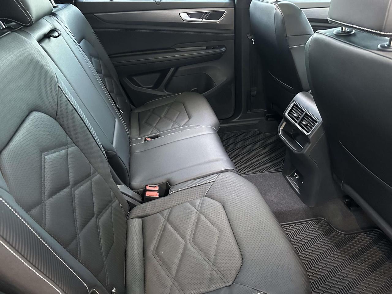 2026 Volkswagen Atlas Cross Sport 2.0T SE w/Technology Woodbridge VA