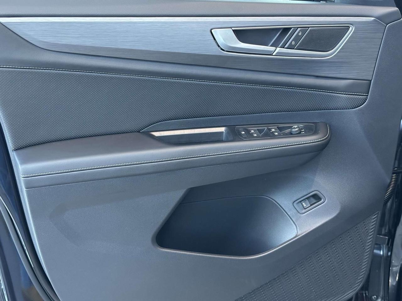 2026 Volkswagen Atlas Cross Sport 2.0T SE w/Technology Woodbridge VA