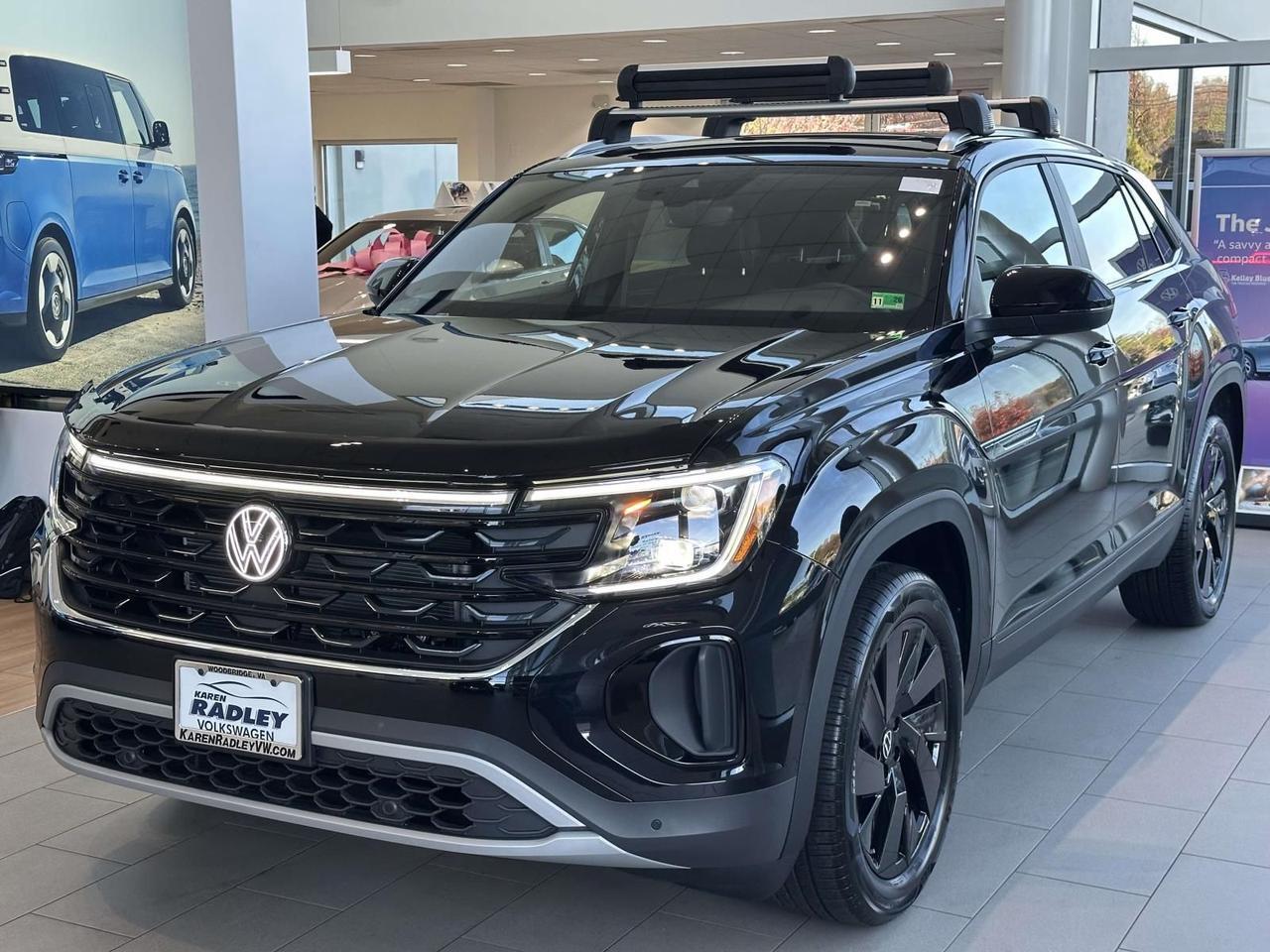 2026 Volkswagen Atlas Cross Sport 2.0T SE w/Technology