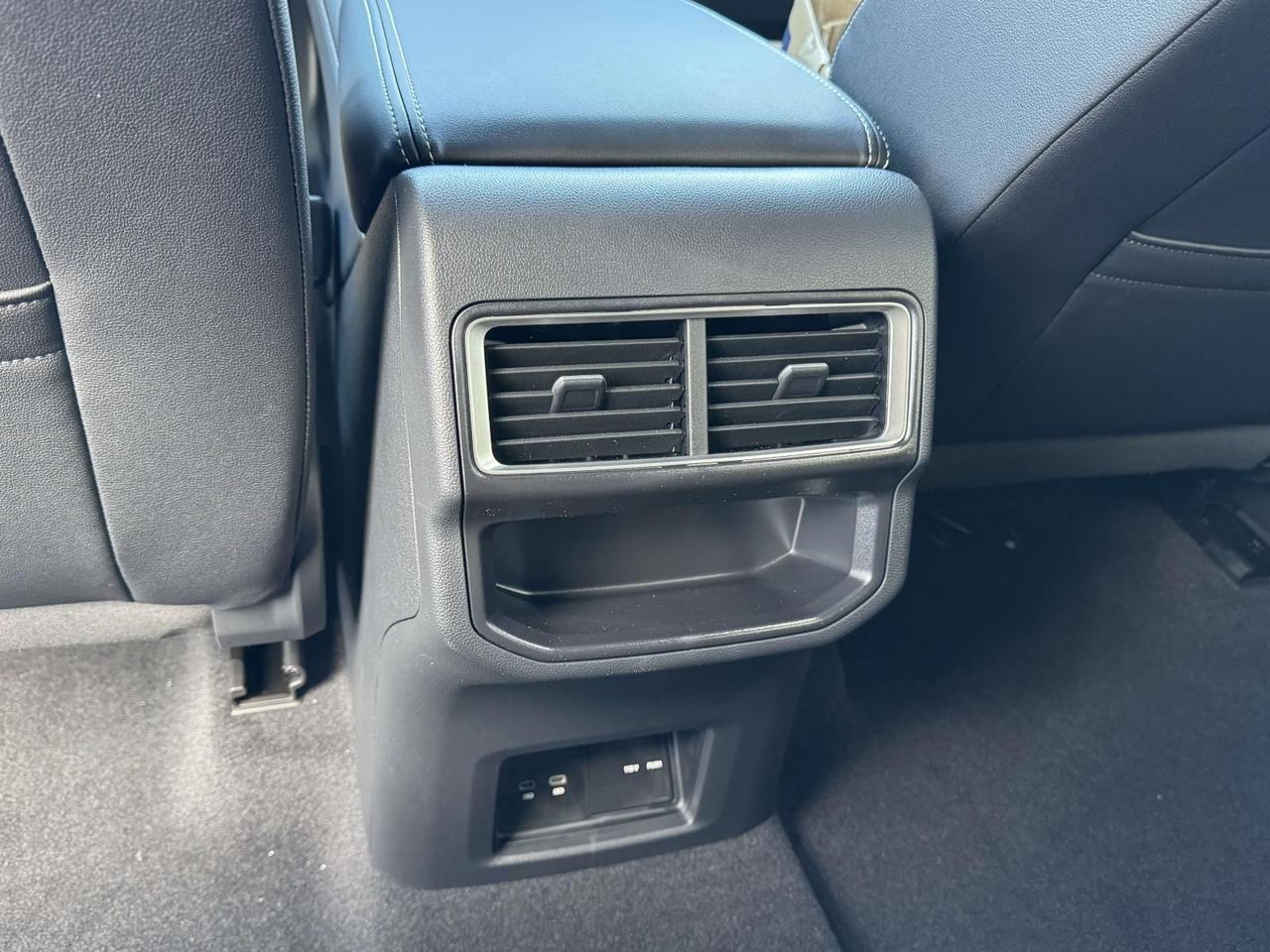 2026 Volkswagen Atlas Cross Sport 2.0T SE w/Technology Woodbridge VA