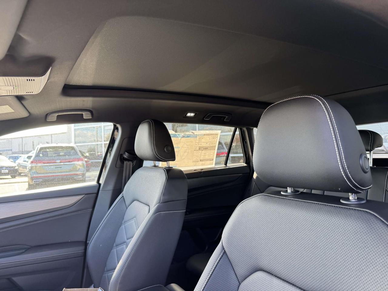 2026 Volkswagen Atlas Cross Sport 2.0T SE w/Technology Woodbridge VA