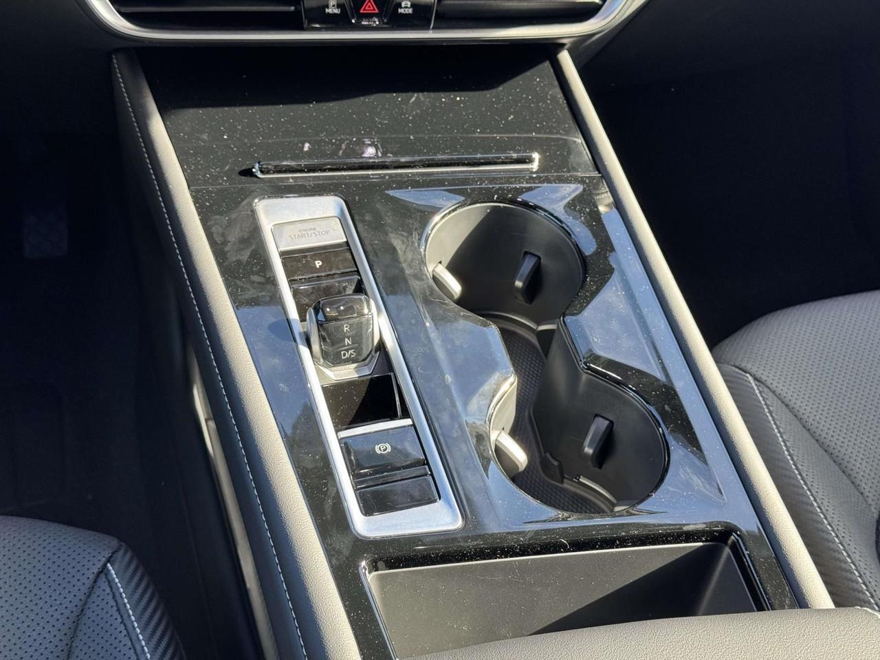 2026 Volkswagen Atlas Cross Sport 2.0T SE w/Technology Woodbridge VA