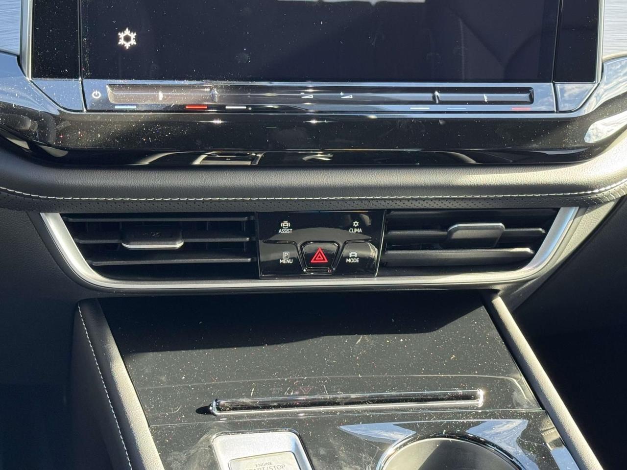 2026 Volkswagen Atlas Cross Sport 2.0T SE w/Technology Woodbridge VA